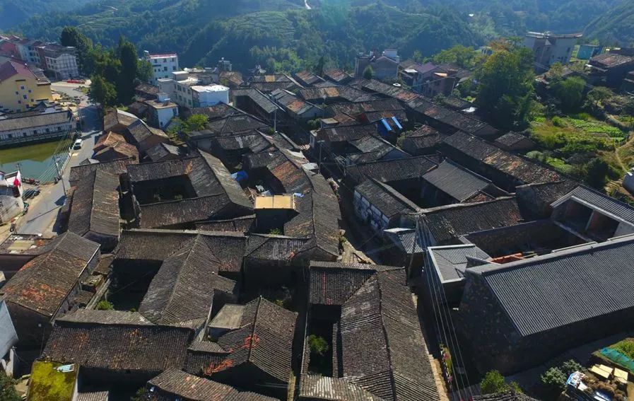 金华这个天空之城大变样,是心中世外桃源的样子_尖山镇