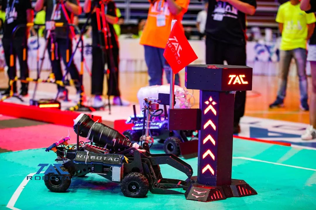攻城夺旗强者角逐第十八届全国大学生机器人大赛robotac打响羊城