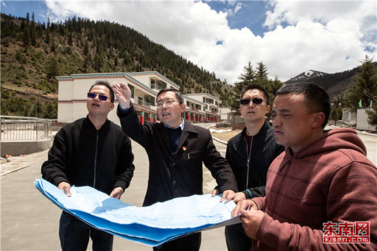 闽第八批援藏工作队援藏纪实踏雪冰山下家国在心间