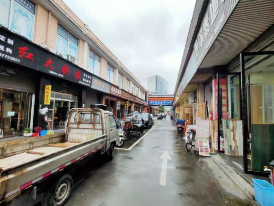 7月29日,木材市场新址开业,建材"打骨折",四大礼品"装满车"~_温州