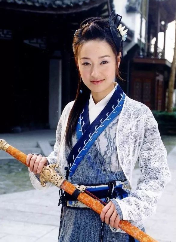 马伊琍又晒死亡视角素颜照,她哪来的底气