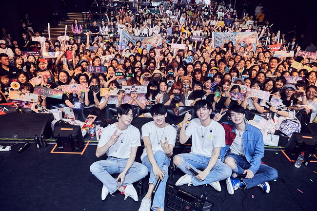 vogue 5巡演火力全开 青春热血燃爆"摇滚的夏天"