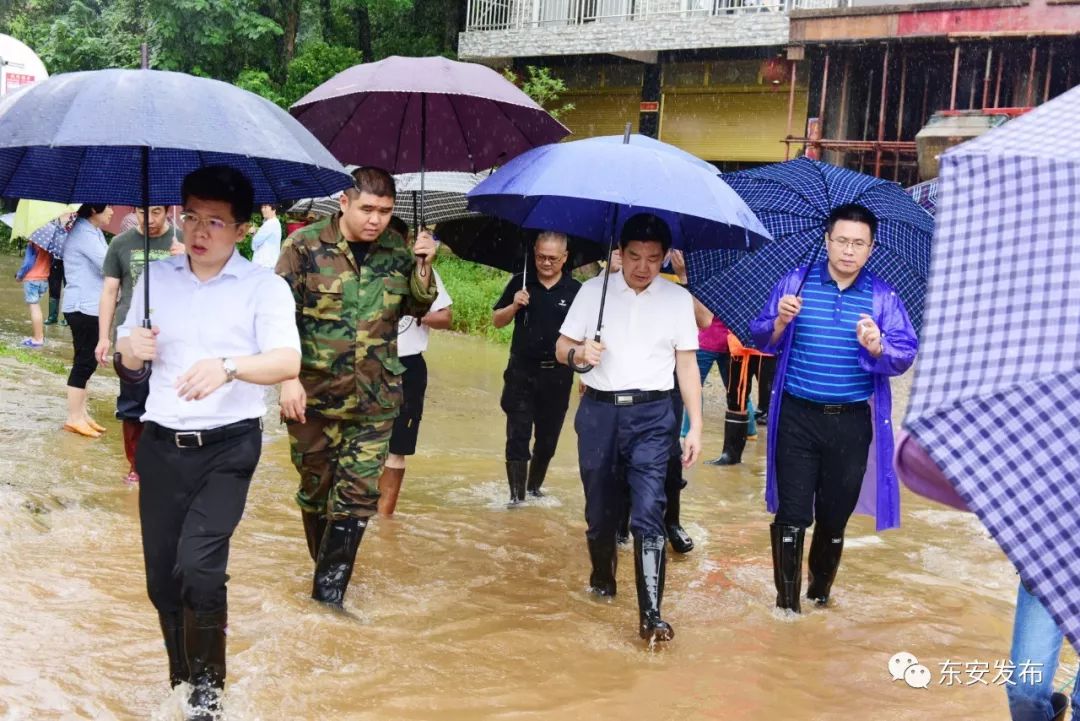 7月12日以来,东安县普降大到暴雨,局地大暴雨,境内江河水位暴涨,17个