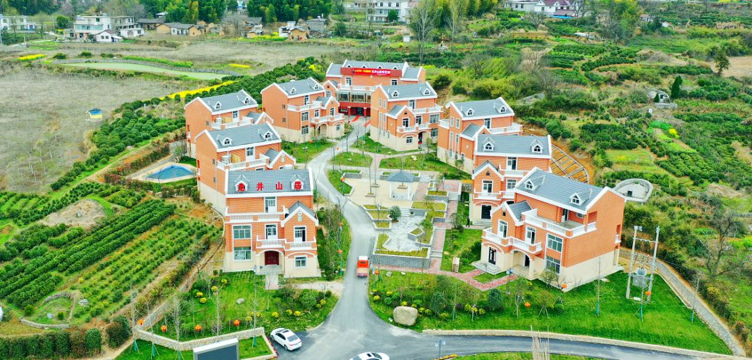 烤全羊特色农家菜景观别墅岳西人值得一去的好地方