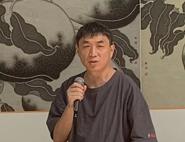 参展画家有:老圃,老井,王志杰,李程,白承玲,尹鸿振,朱晨,王莹,宋坤,张