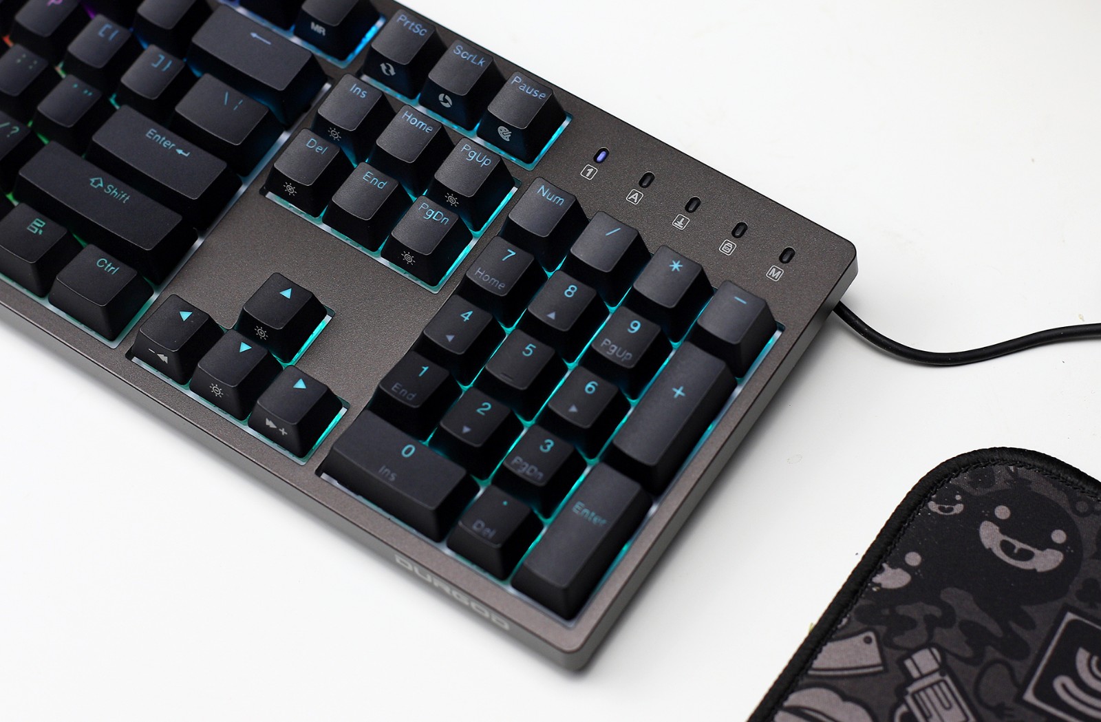 杜伽taurusk310樱桃rgb红轴体验做工精良手感优秀