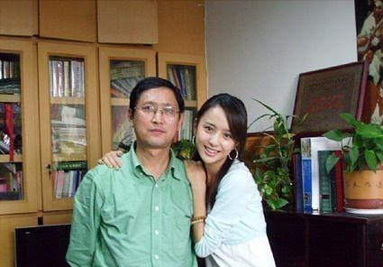 十大明星父母颜值李小璐爸爸撞脸周一围章子怡和爸妈完全不像