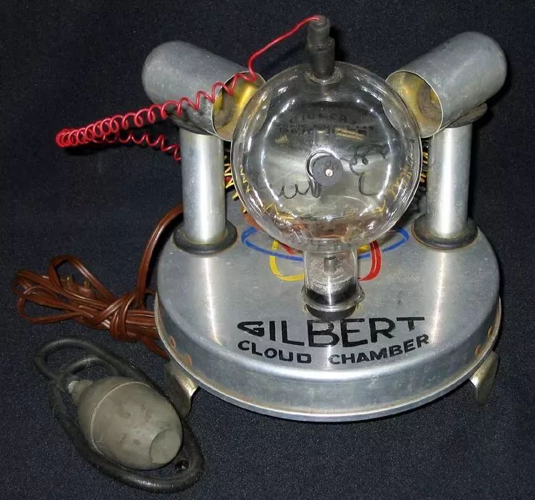 冷战最疯狂的玩具吉尔伯特u238原子能实验室货真价实的辐射产品喔