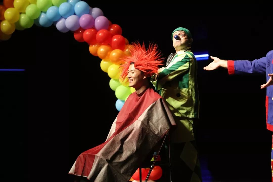 欢乐加倍下一场国外顶尖魔术秀魔天轮起源即将在宜震撼上演