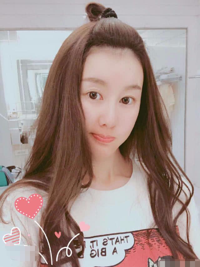 原创马蓉开撕王宝强新女友晒冯清夜店照片称其不是省油的灯