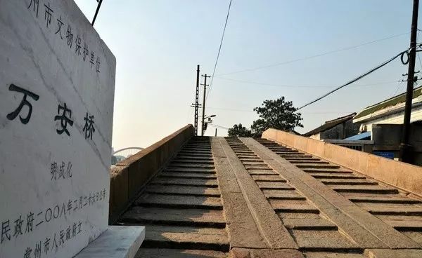 行走在戚墅堰老街勾起那些古运河畔的记忆一起来怀旧沧桑