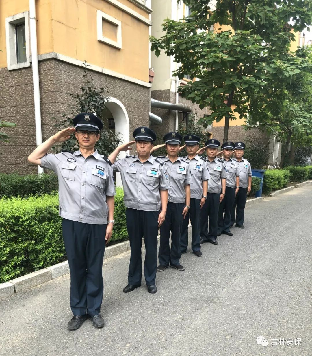 头条| 标准化建设培训 增强工作能力 筑牢战斗堡垒_张方