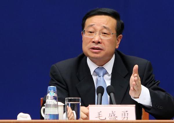 李雪松gdp增速_李雪松 经济现回升迹象 今年GDP料增8.2