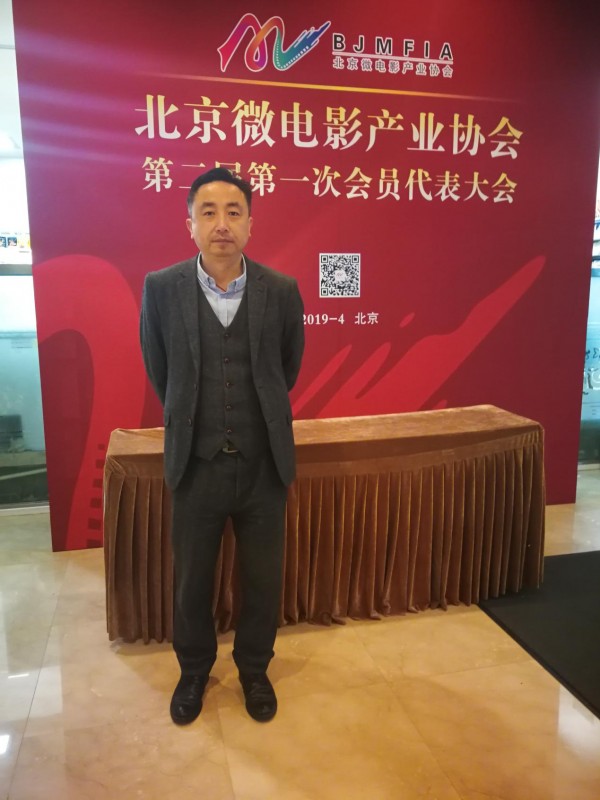 杜钧担任总制片人;于启洋,李东担任执行制片人;杜明担任总导演;天津