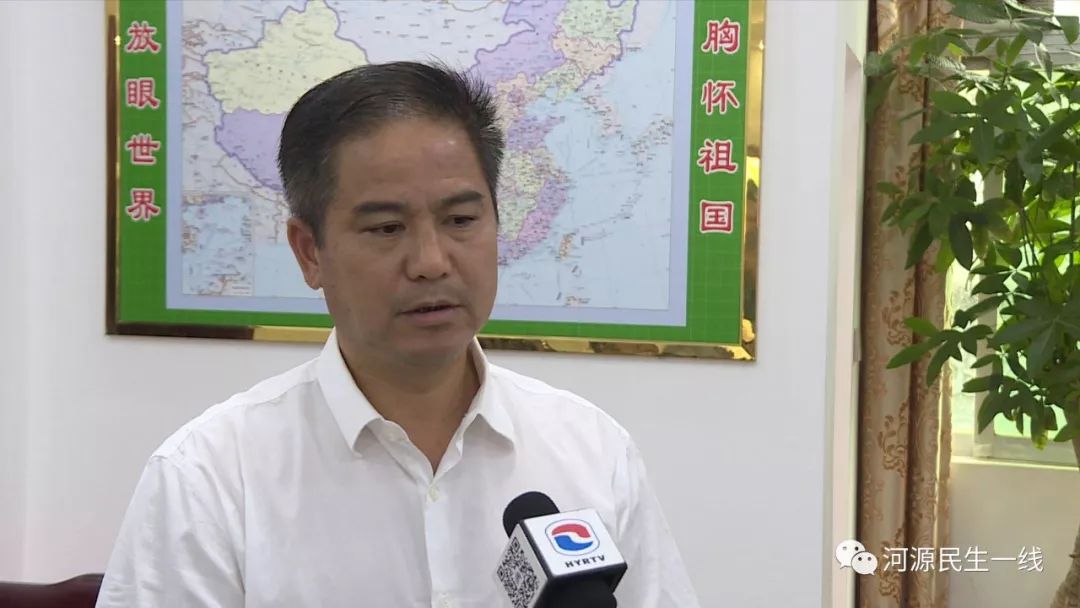 中共东源县柳城镇党委书记 张冬华"我们柳城镇自来水,在年初我们通过