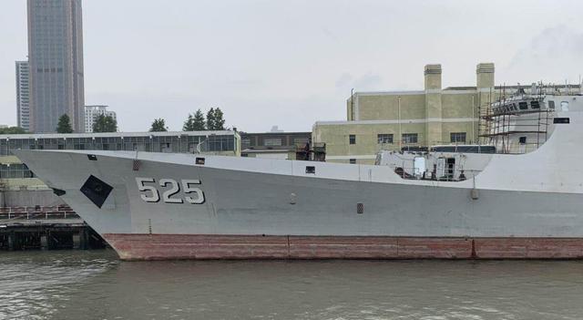 wind63 最近网络上图片054护卫舰的首舰525马鞍山舰已经升级了垂直