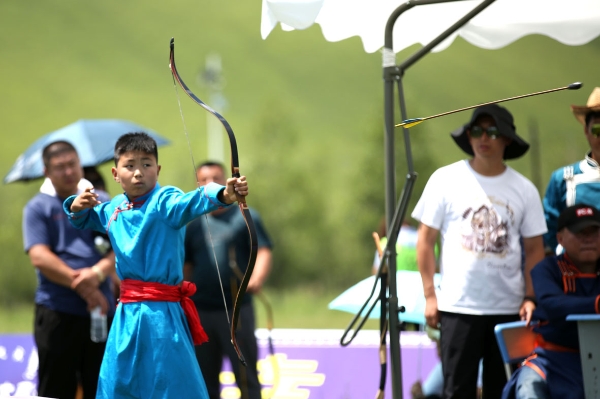 中国·桃合木第二届传统弓射箭比赛闭幕