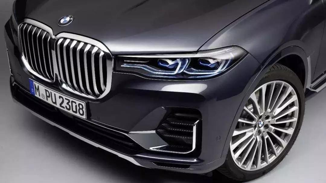 "大鼻孔"的宝马7系已经被人调侃到几近麻木,确实,在宝马的进化过程当