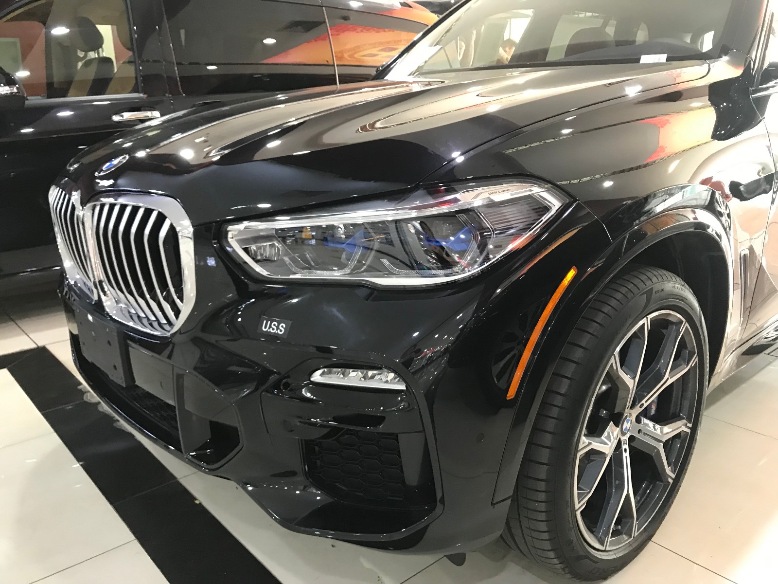 全新19款宝马x7港口现车不加价国六越野车