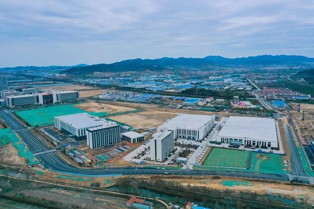 自威海电子信息与智能制造产业园建成以来,特别是随着打造全球激光