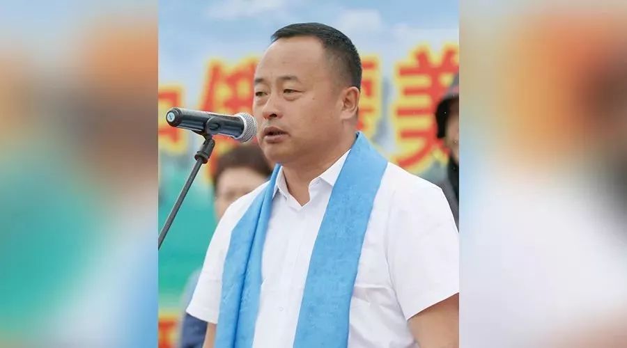 7月10 日上午,察右中旗旗委书记刘超宣布:"第八届中俄蒙美食文化节