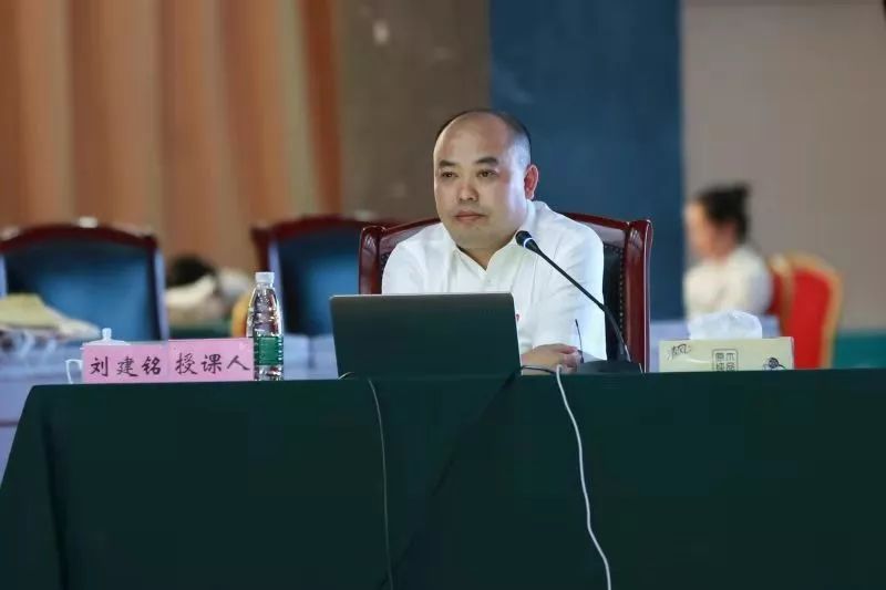 充满廉洁智慧一堂课"——新员工 王瑞涛"蚁"贪之祸给了我心灵很大的