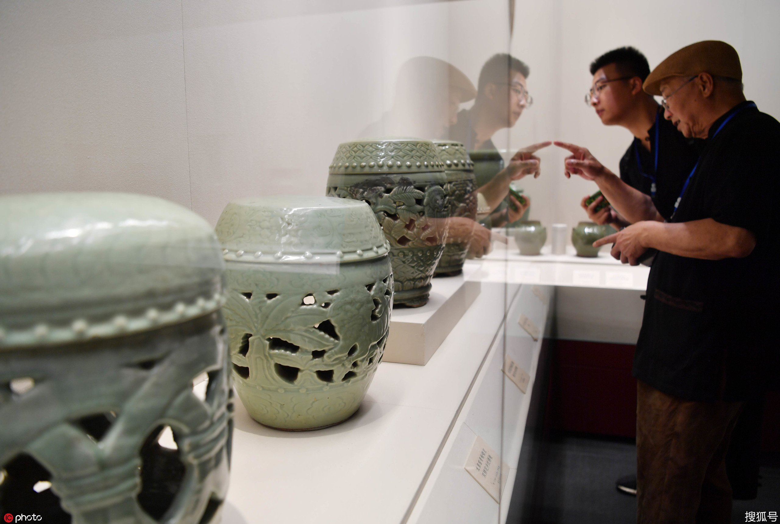 龙泉青瓷展览"天下龙泉——龙泉青瓷与全球化"展今日在故宫斋宫开幕