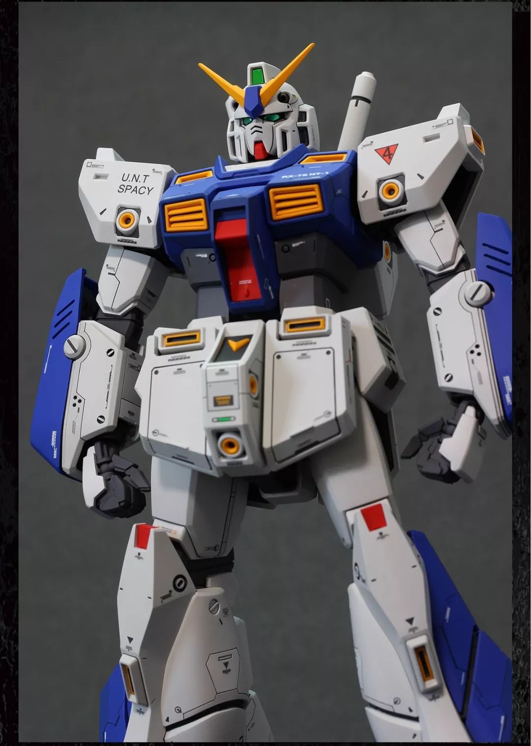 mg高达nt-1 ver2.0新品新作,细节和涂装真的太过细致_机体