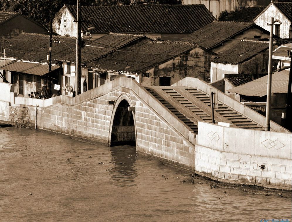 行走在戚墅堰老街勾起那些古运河畔的记忆一起来怀旧沧桑