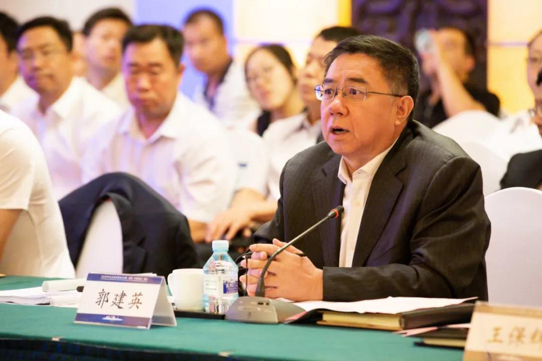 热点行|保定市长对话国合耶鲁企业家:着力打造企业家乐园