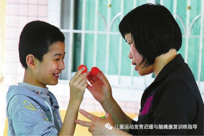 自闭症干预:筑梦为桥,携手前行