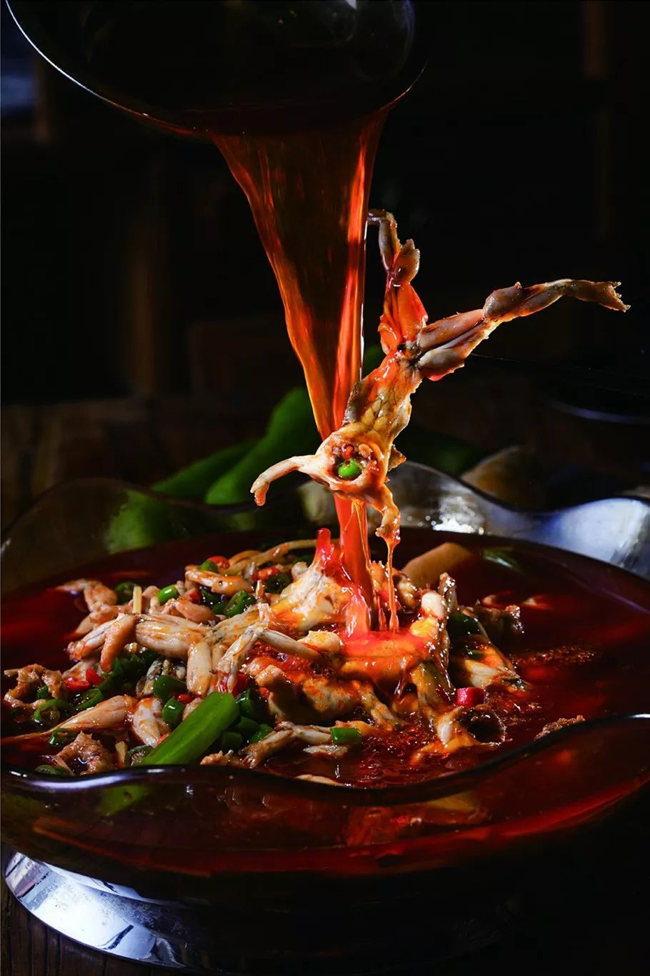 火爆全国的嘎嘎鸭脑壳来西昌了招牌热卤特色江湖菜烧烤小吃汤锅凉菜你