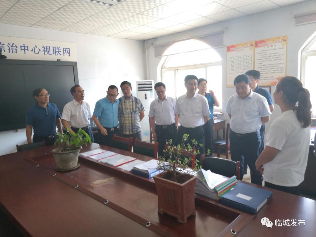 市退役军人事务局党组书记,局长李同修,副局长李增义,政府县长焦朝君