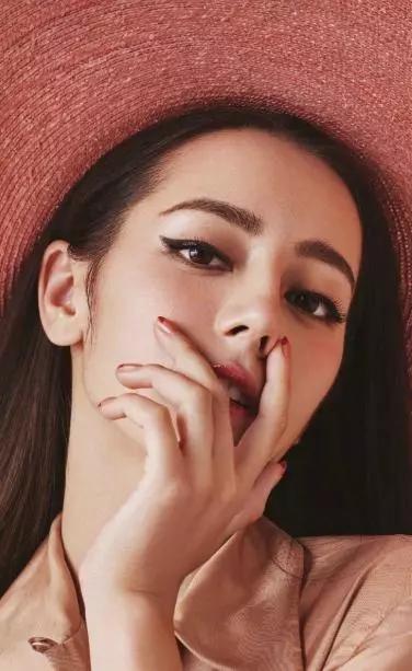 明星做过的美甲款式合集|蔡依林,大幂幂有你喜欢的一款吗?