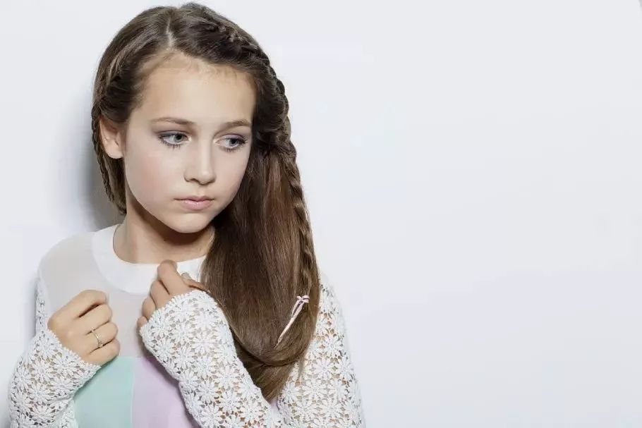 遭冒充;超级少女新造型;沙赞索尔合体居然是漫画反派_梅莉莎·班诺伊