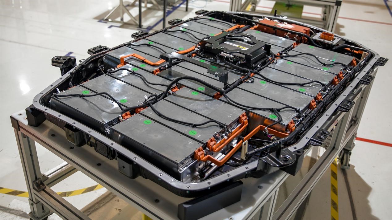 你看不到的电池组防护更为重要的是,相比其他造车新势力,如小鹏g3