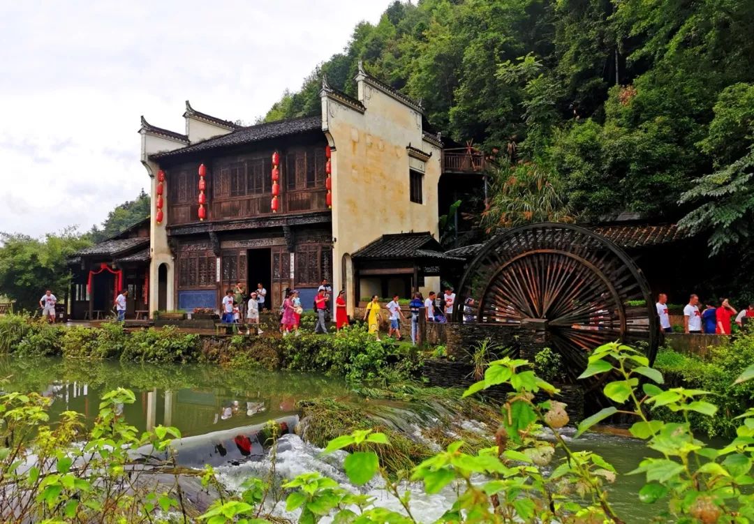 豪迈的青春昂扬的斗志▏世外田园十里瑶湾再获殊荣