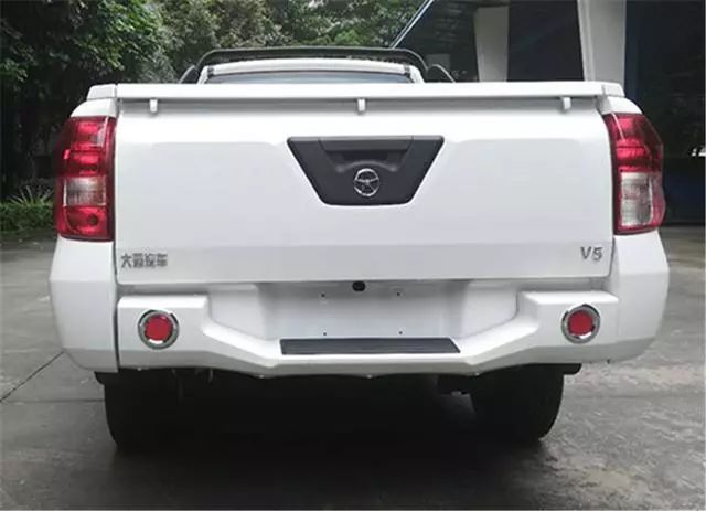 搭国六汽油发动机 大运汽车全新皮卡工信部过审