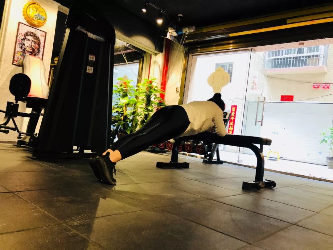 健身月卡私教课30元不到这家健身房让你夏天重获自信