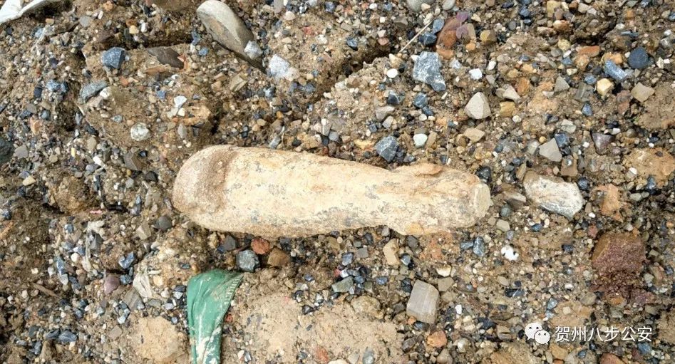 贺州惊现"炸弹",公安"拆弹"护平安!