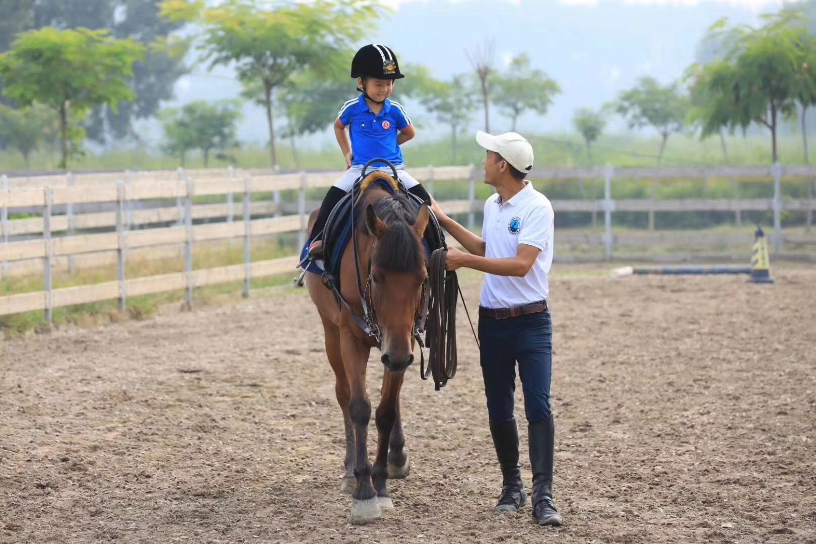 孩子学马术安全吗难道有钱人天生爱冒险吗