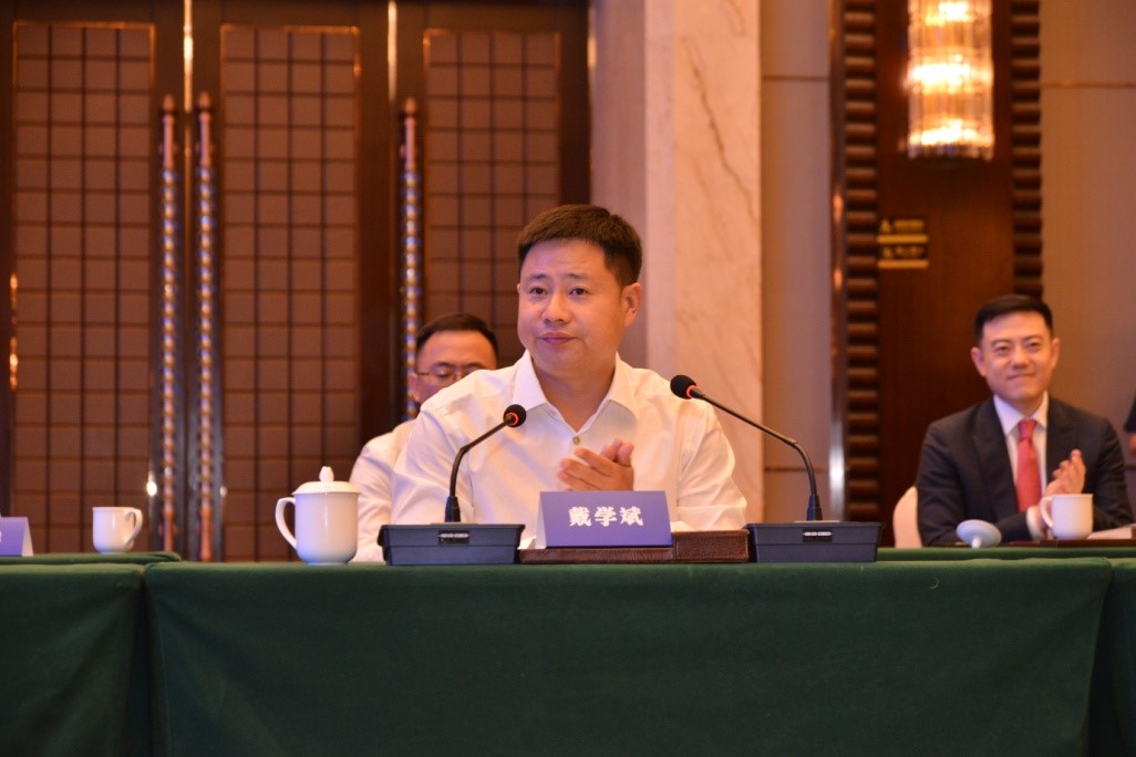 戴学斌投资70亿 布局巴中200万头生猪全产业链项目_蓝润