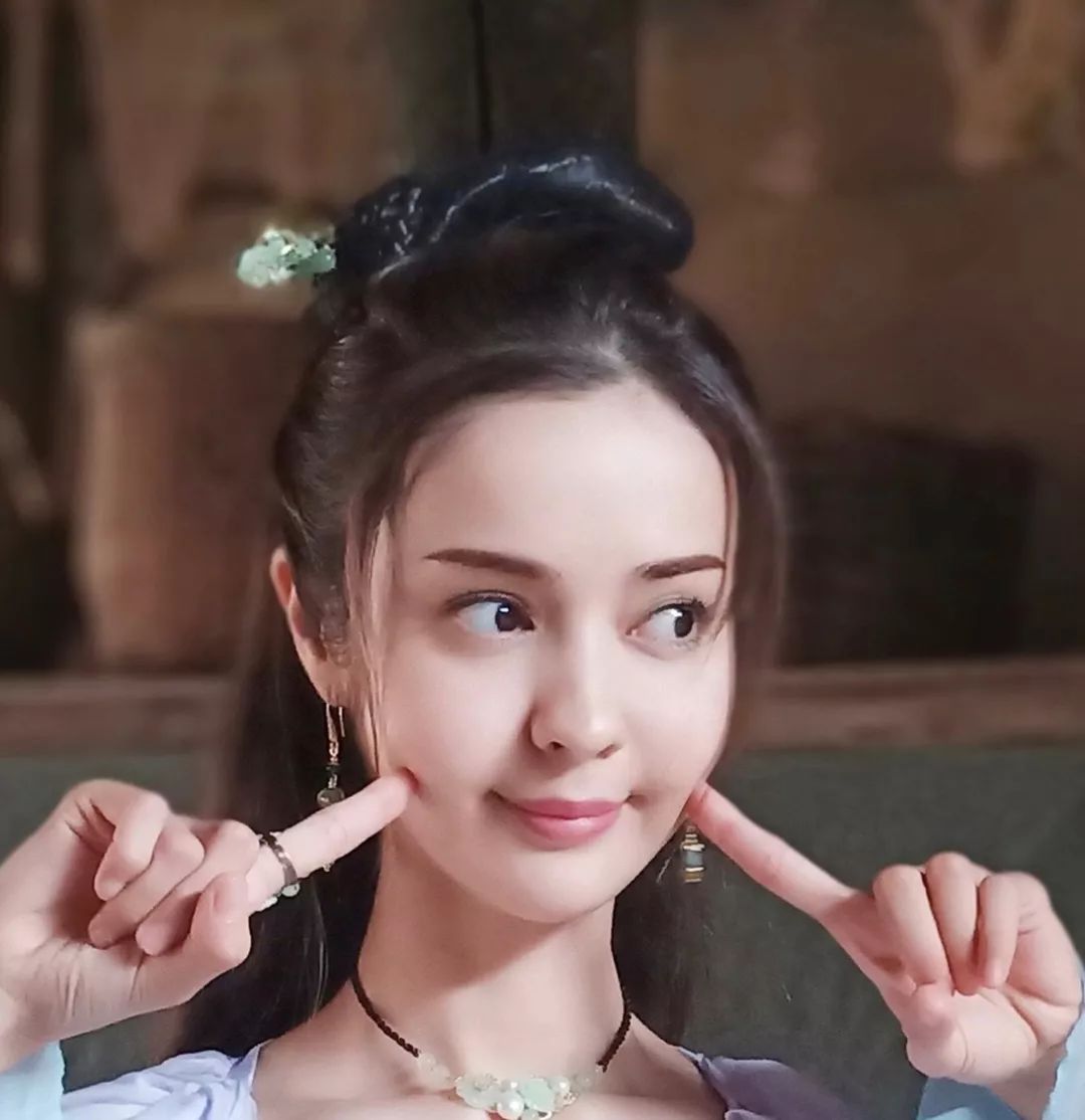 电影《狂刀》银川开机,维妮演绎别样的武侠风情