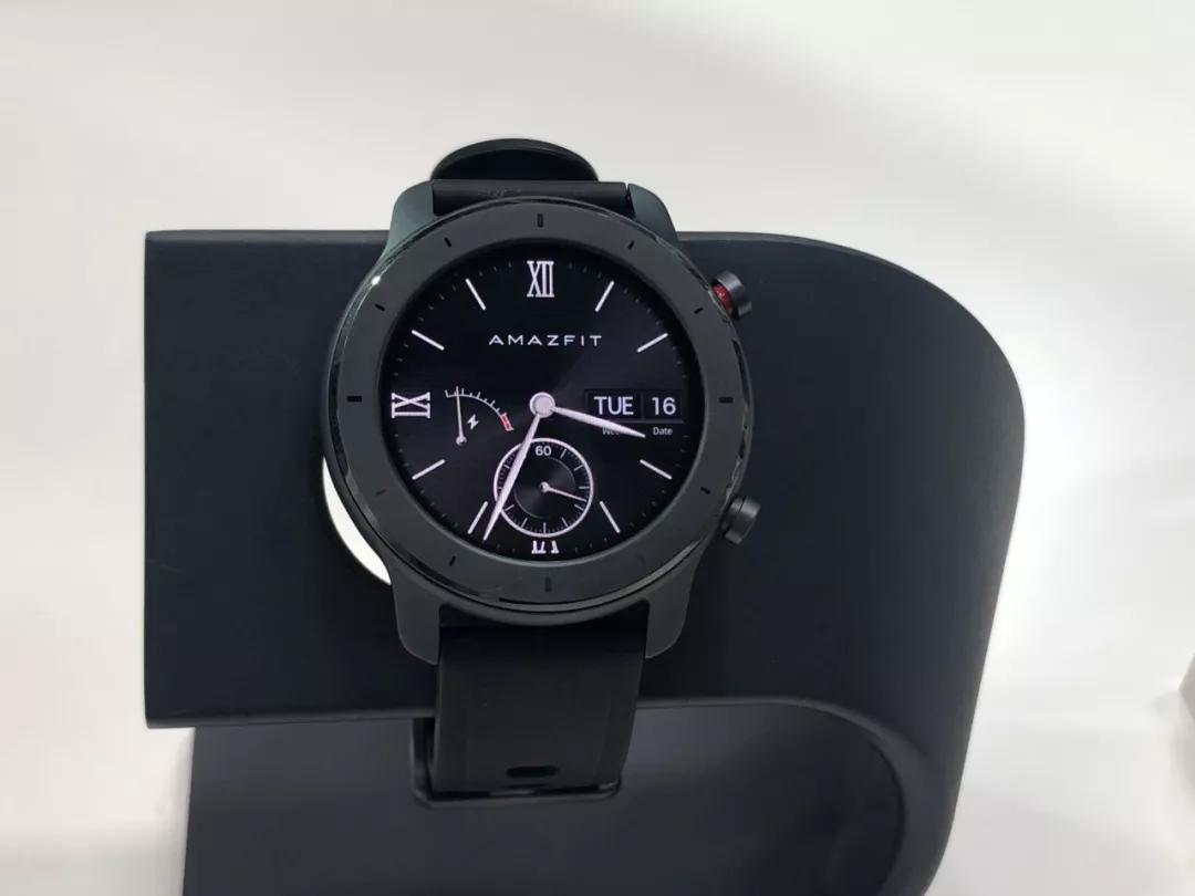 华米amazfitgtr手表发布上手传统外表科技内芯