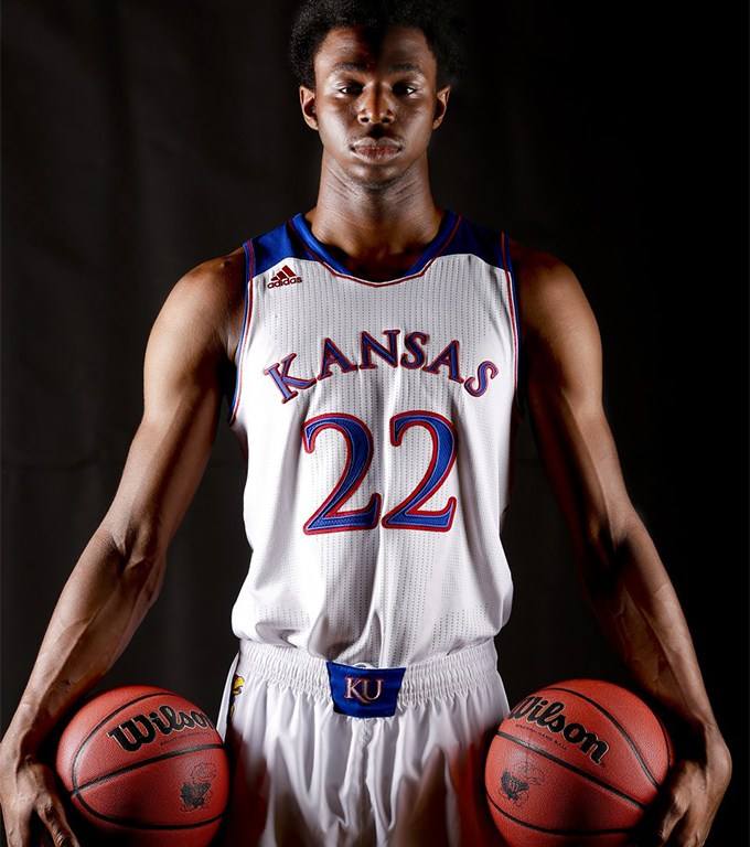 原创为何说"枸杞哥"威金斯身体素质不输詹皇,这5张照片给你答案