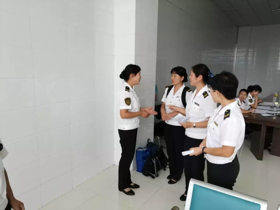 西海岸温馨校车校车照管员大比武开始啦