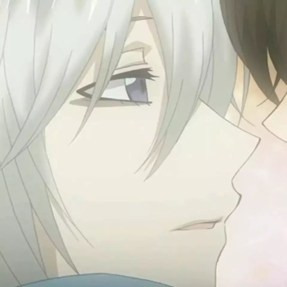 图集元气少女奈奈生和巴卫的情侣头像