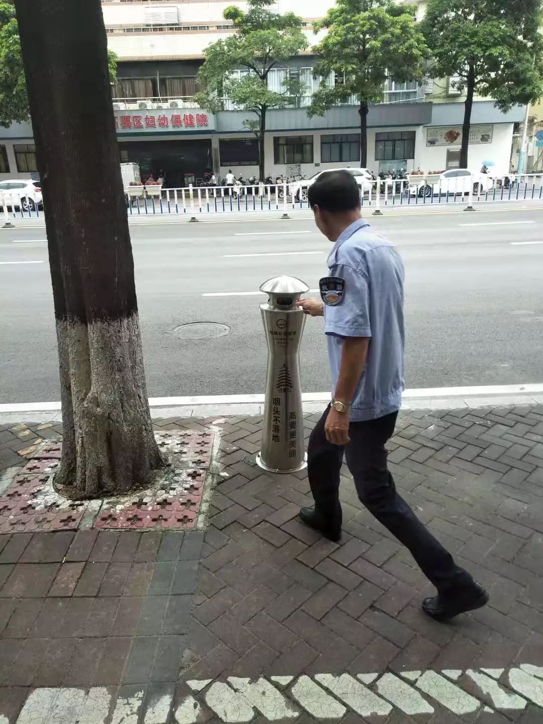 曝光台丨请不要乱丢烟头美丽环境我们共同维护