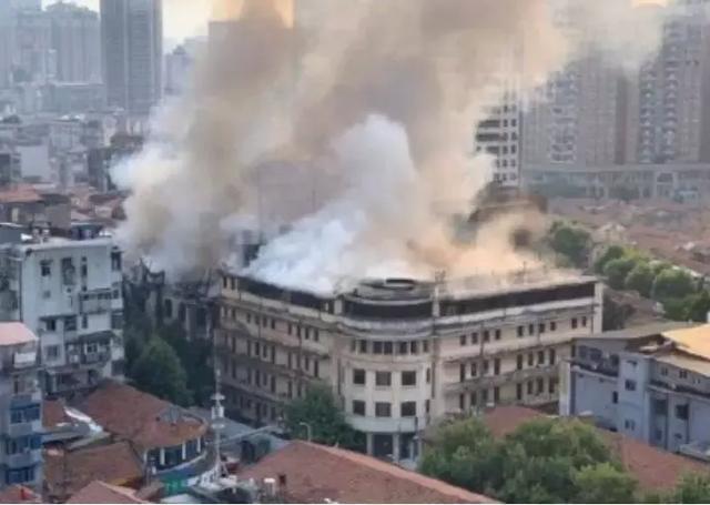 知名色情网站“草榴社区”4名核心成员被抓-搜狐大视野-搜狐新闻