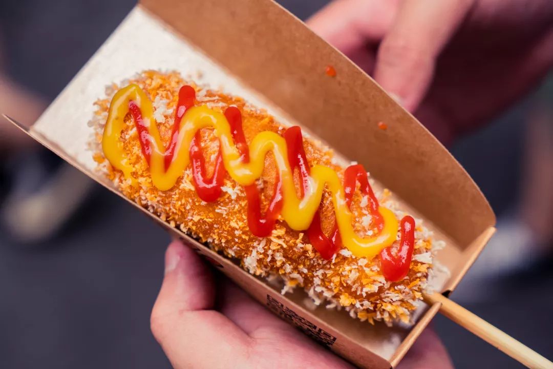 100元吃遍田子坊金牌小吃剩下的钱还能买杯奶茶